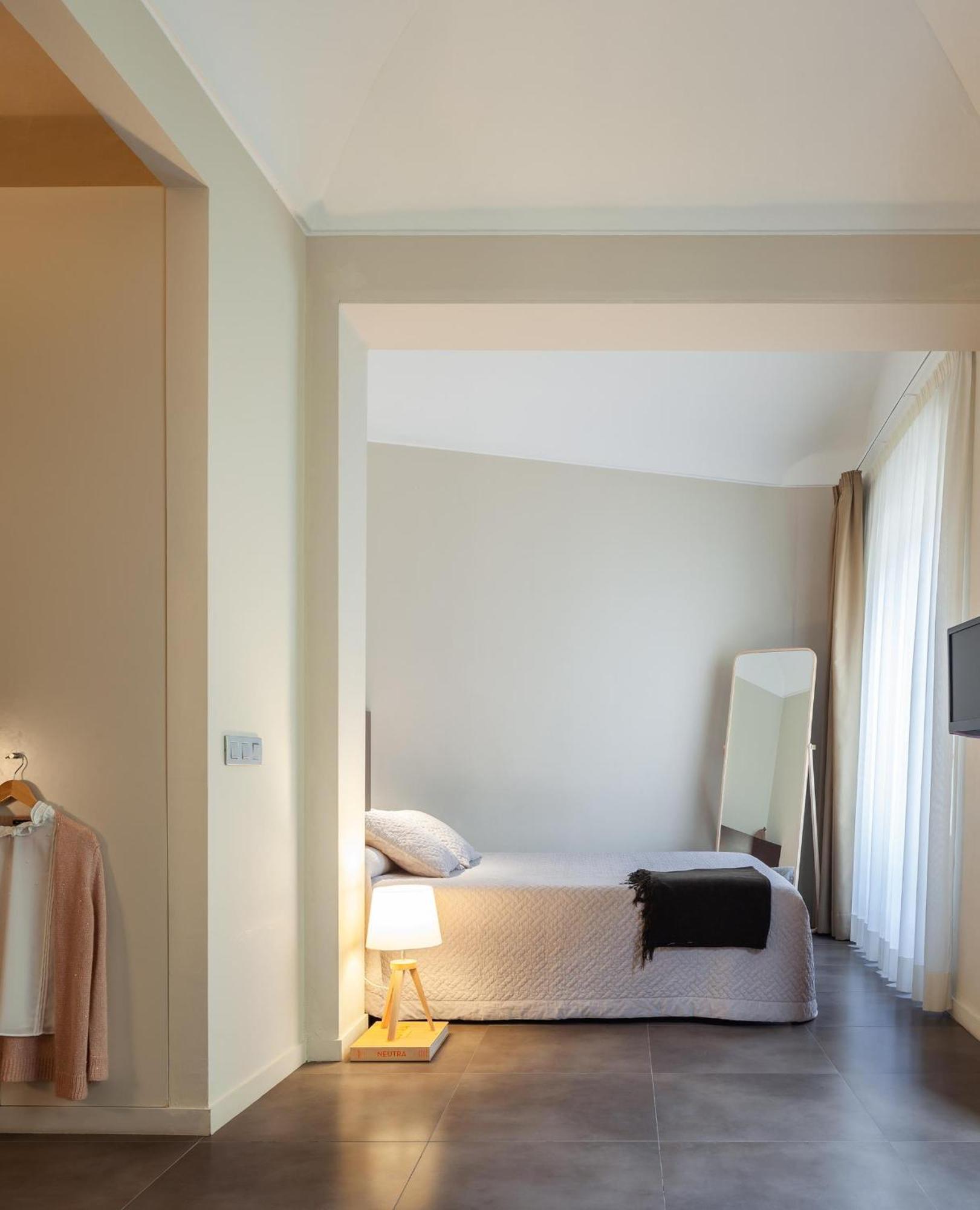 Casa Marcial (Adults Only) Hotel เบซาลู ภายนอก รูปภาพ