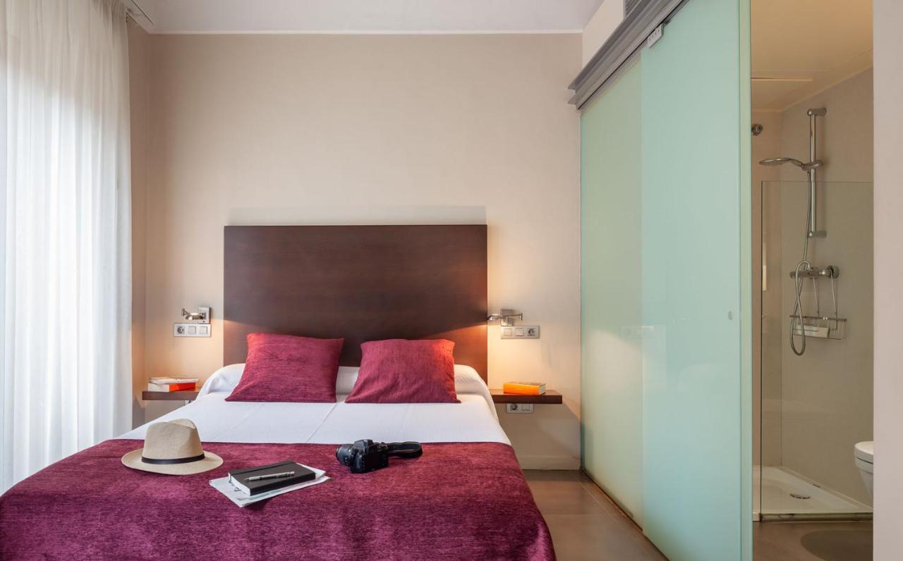 Casa Marcial (Adults Only) Hotel เบซาลู ภายนอก รูปภาพ